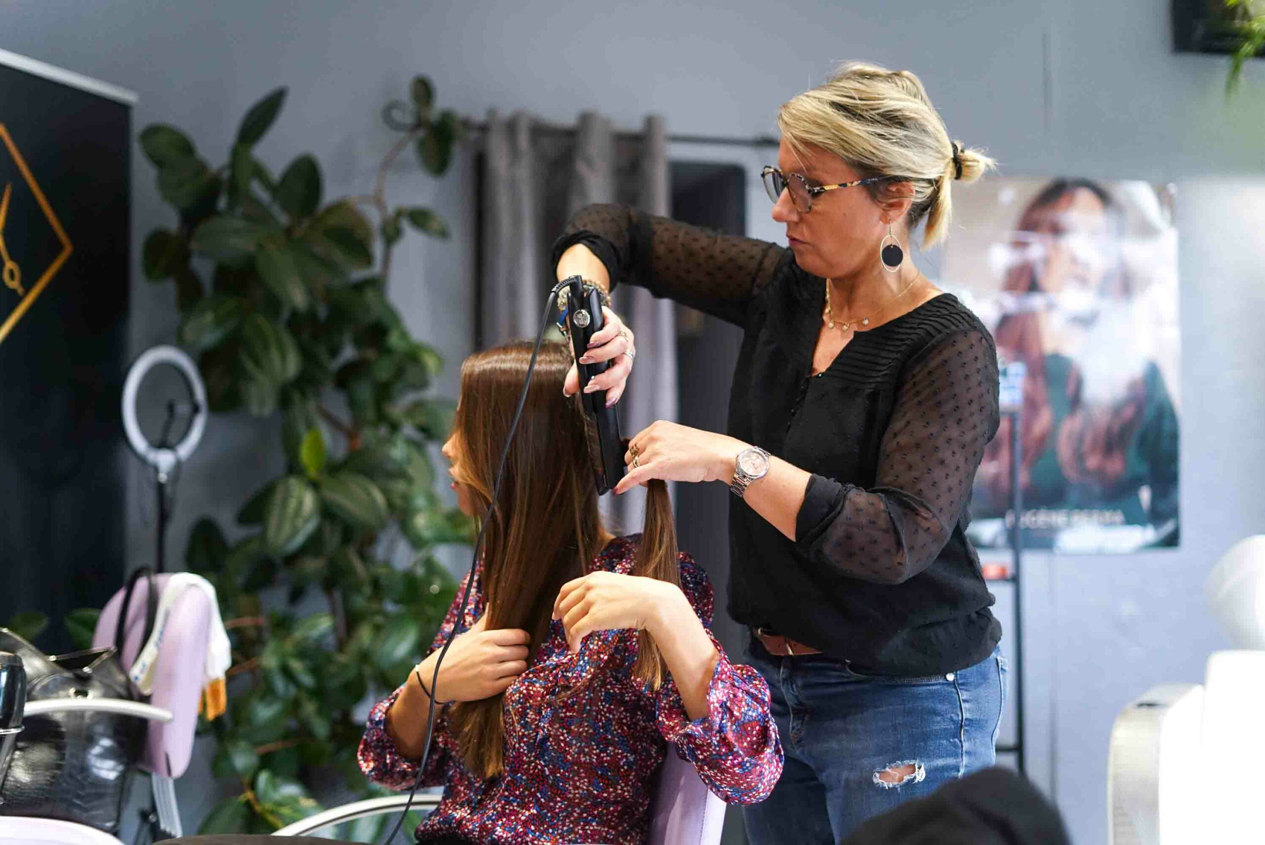 Photographe de portrait métier coiffeuse à Tarbes 65